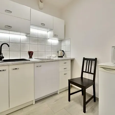 K&m White Rzeznicza Breslavia